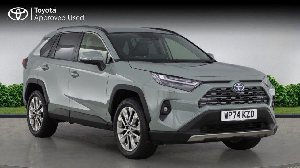 Main listing image - Toyota RAV4
