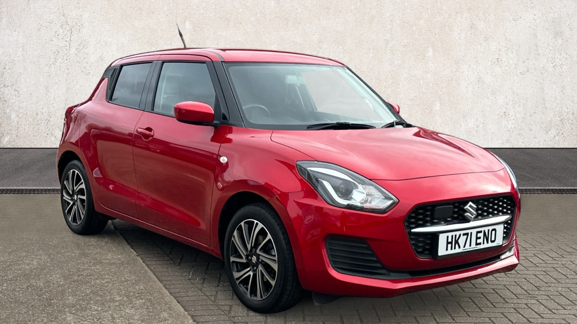 Main listing image - Suzuki Swift