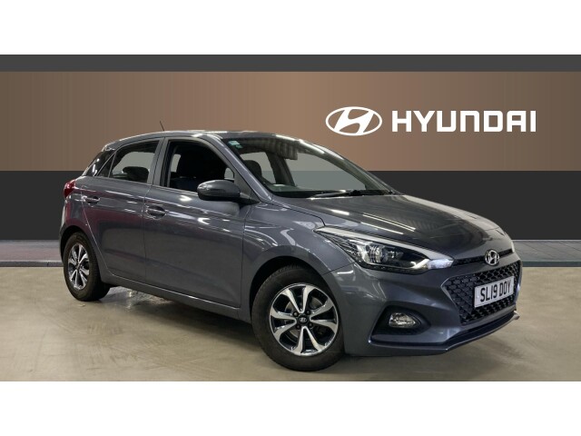 Main listing image - Hyundai i20