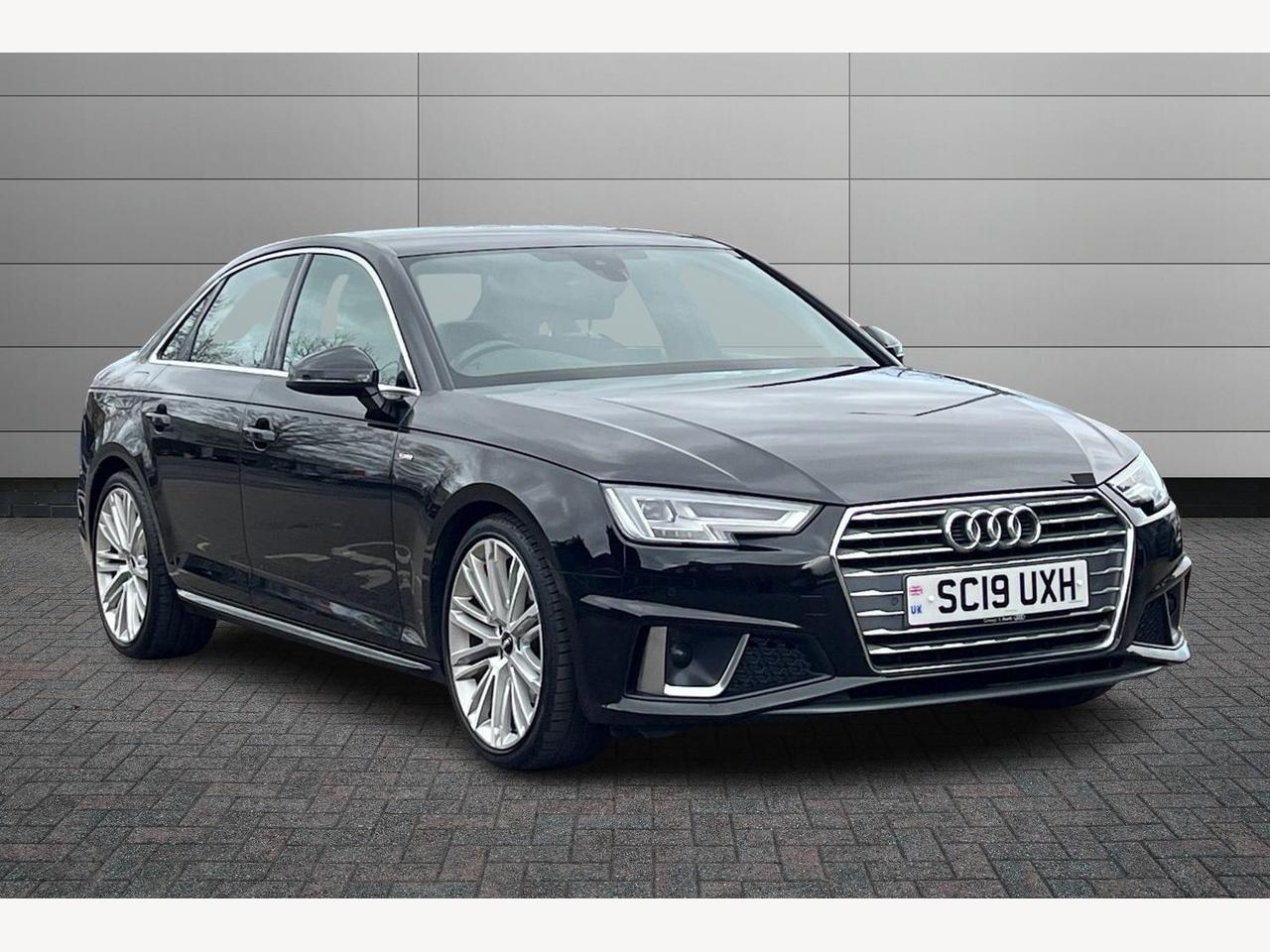 Main listing image - Audi A4