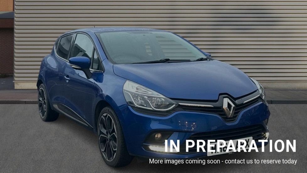 Main listing image - Renault Clio