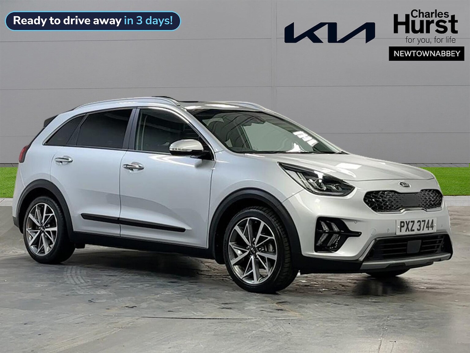 Main listing image - Kia Niro