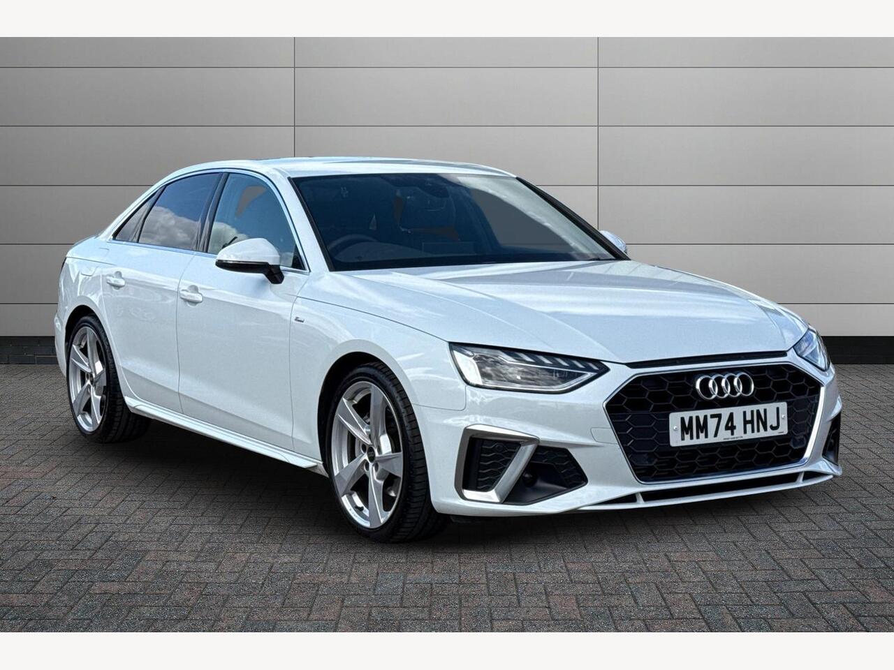 Main listing image - Audi A4