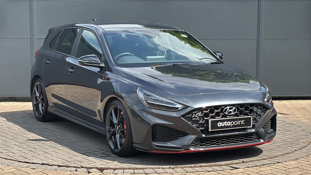 Main listing image - Hyundai i30