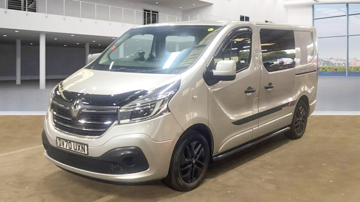 Main listing image - Renault Trafic