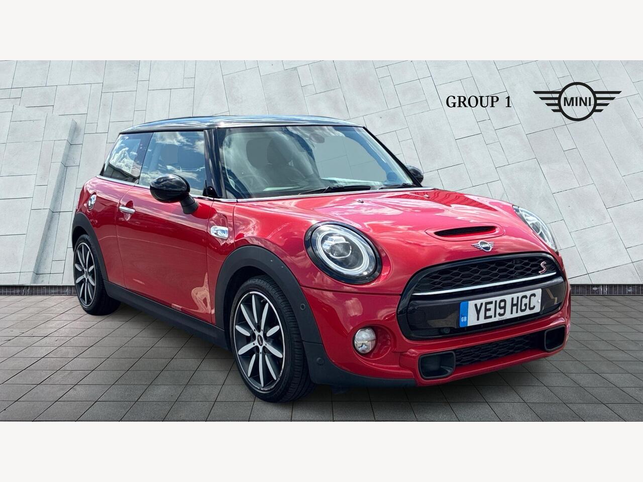 Main listing image - MINI Hatchback