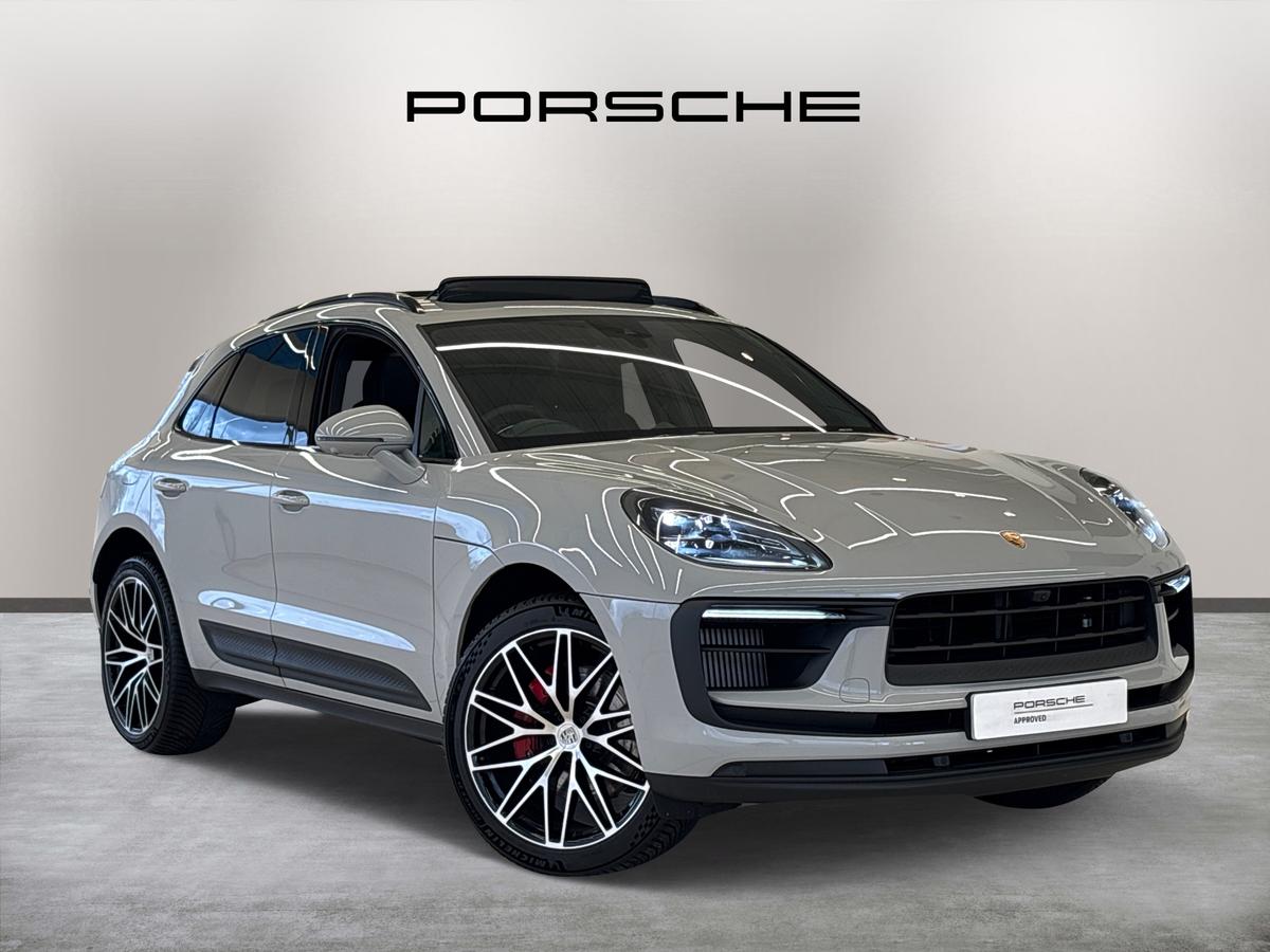 Main listing image - Porsche Macan