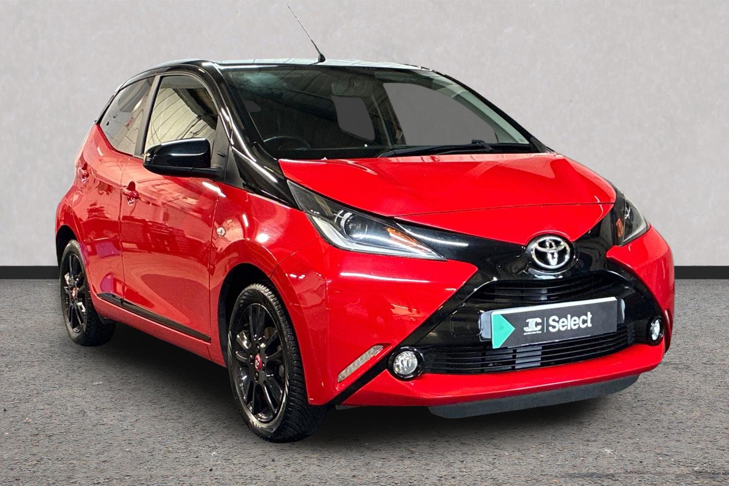 Main listing image - Toyota Aygo