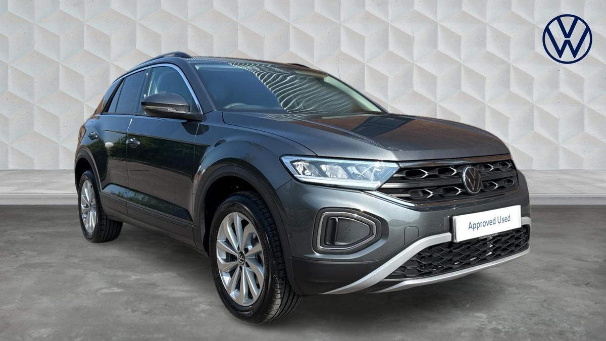 Main listing image - Volkswagen T-Roc