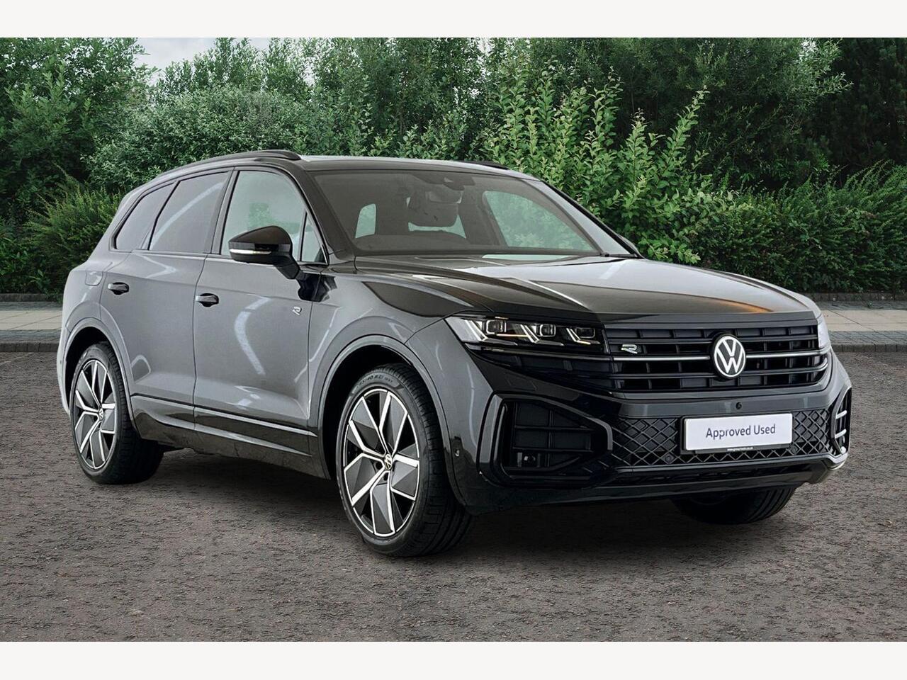 Main listing image - Volkswagen Touareg