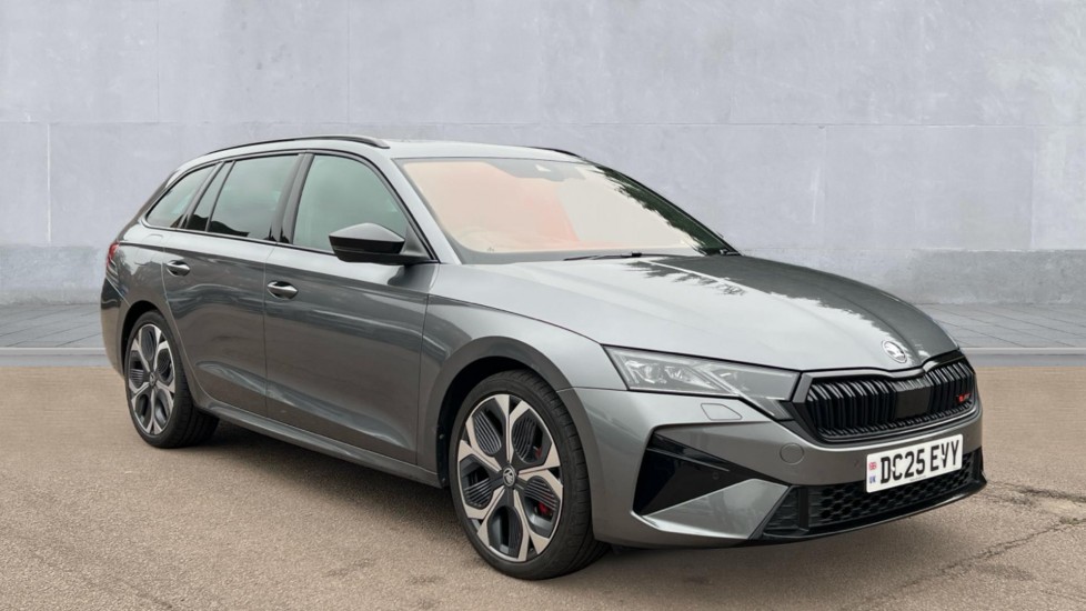Main listing image - Skoda Octavia Estate