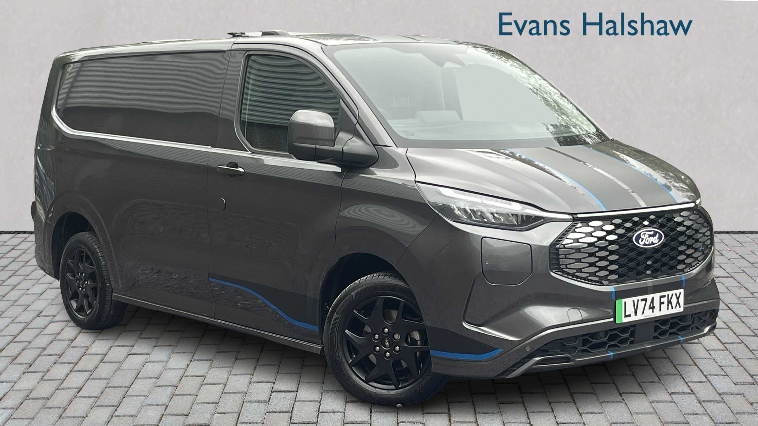 Main listing image - Ford Transit Custom