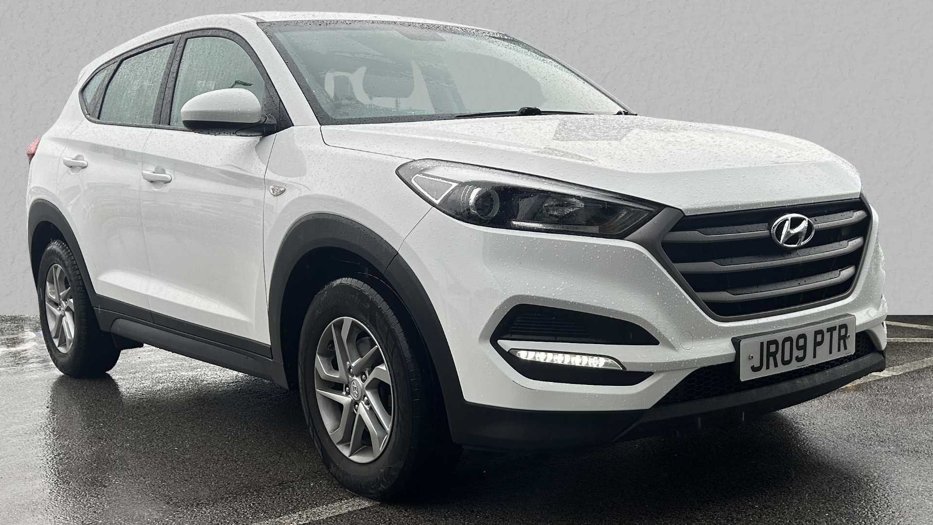 Main listing image - Hyundai Tucson