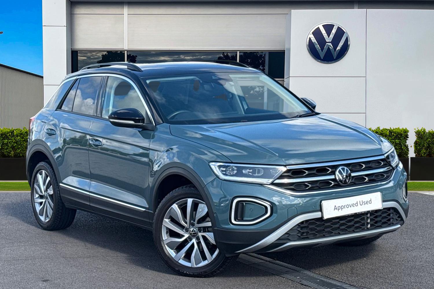 Main listing image - Volkswagen T-Roc