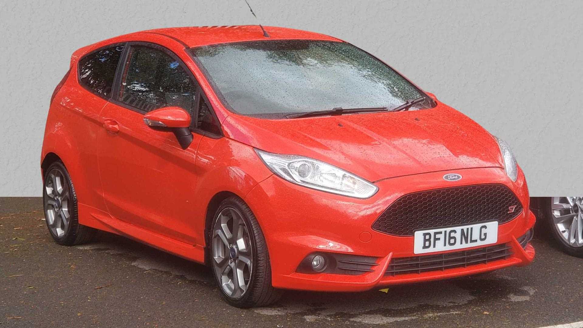 Main listing image - Ford Fiesta ST