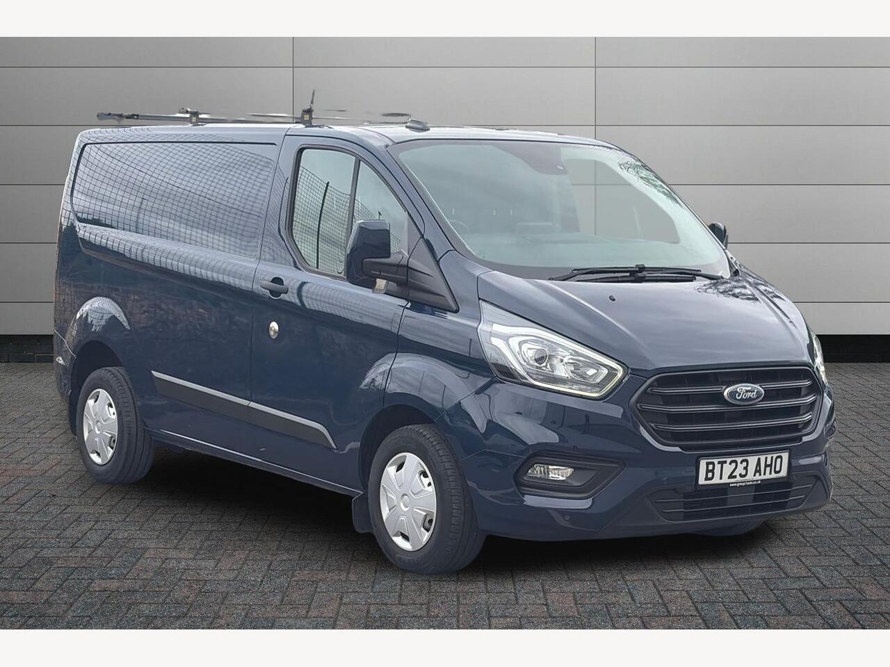 Main listing image - Ford Transit Custom