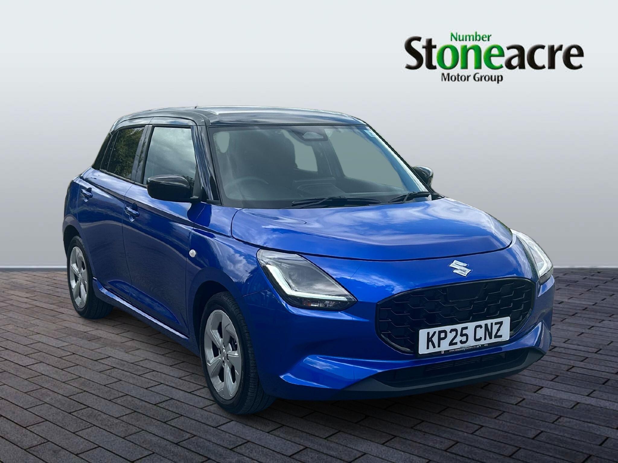 Main listing image - Suzuki Swift