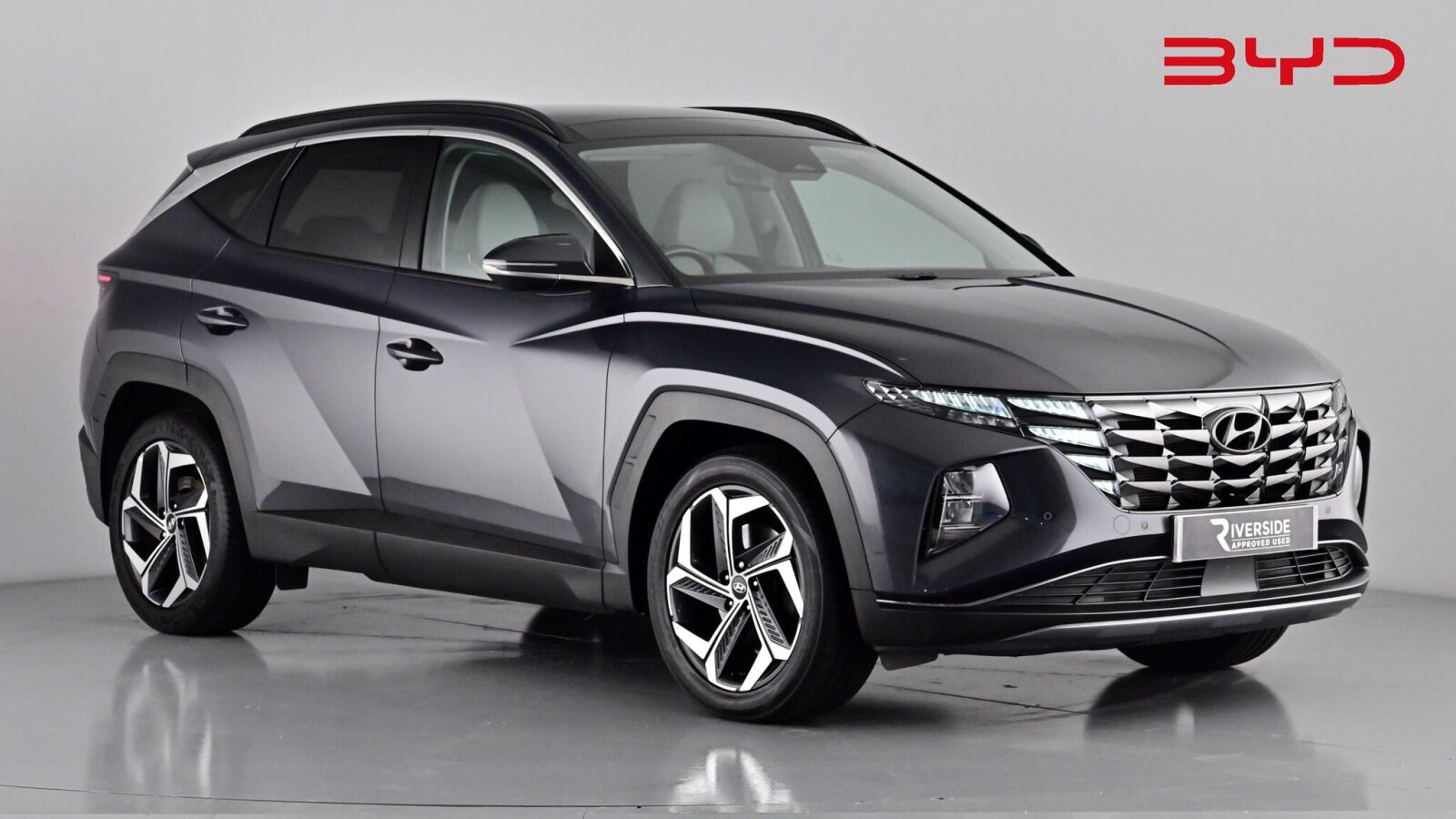 Main listing image - Hyundai Tucson