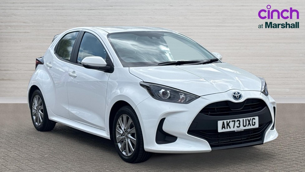 Main listing image - Toyota Yaris