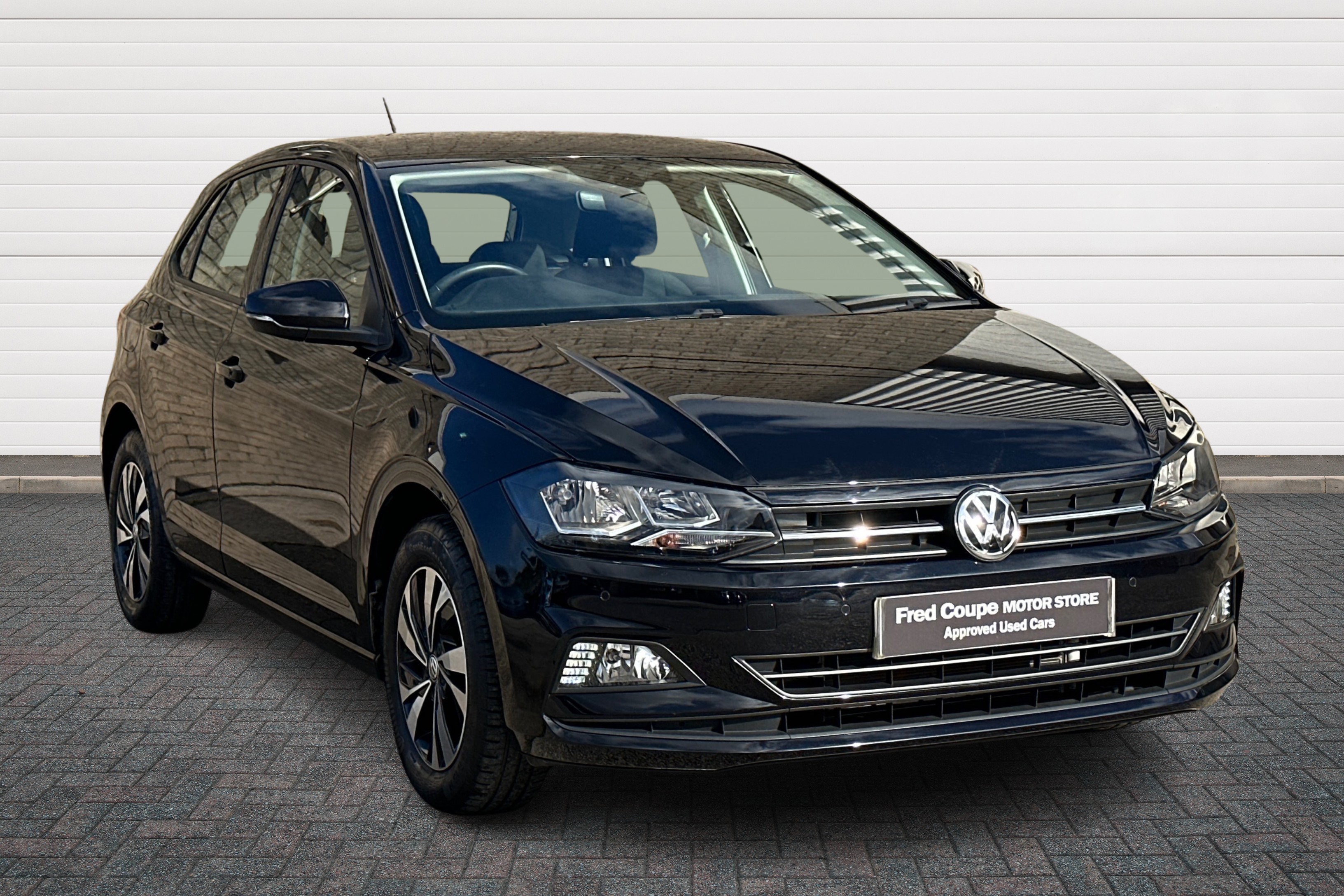 Main listing image - Volkswagen Polo