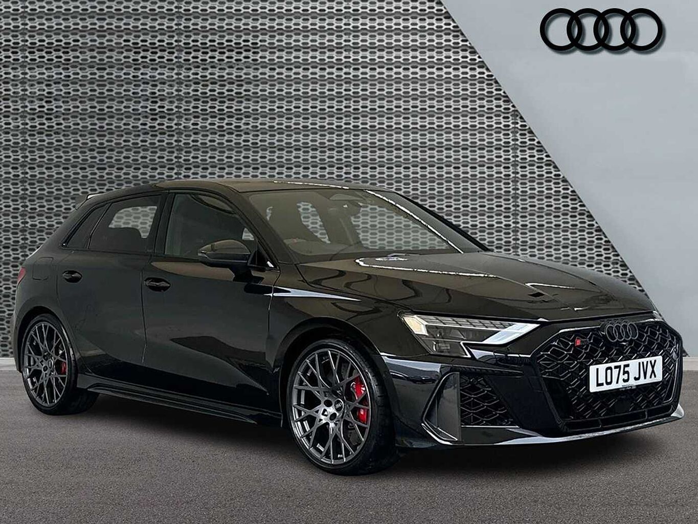 Main listing image - Audi RS3