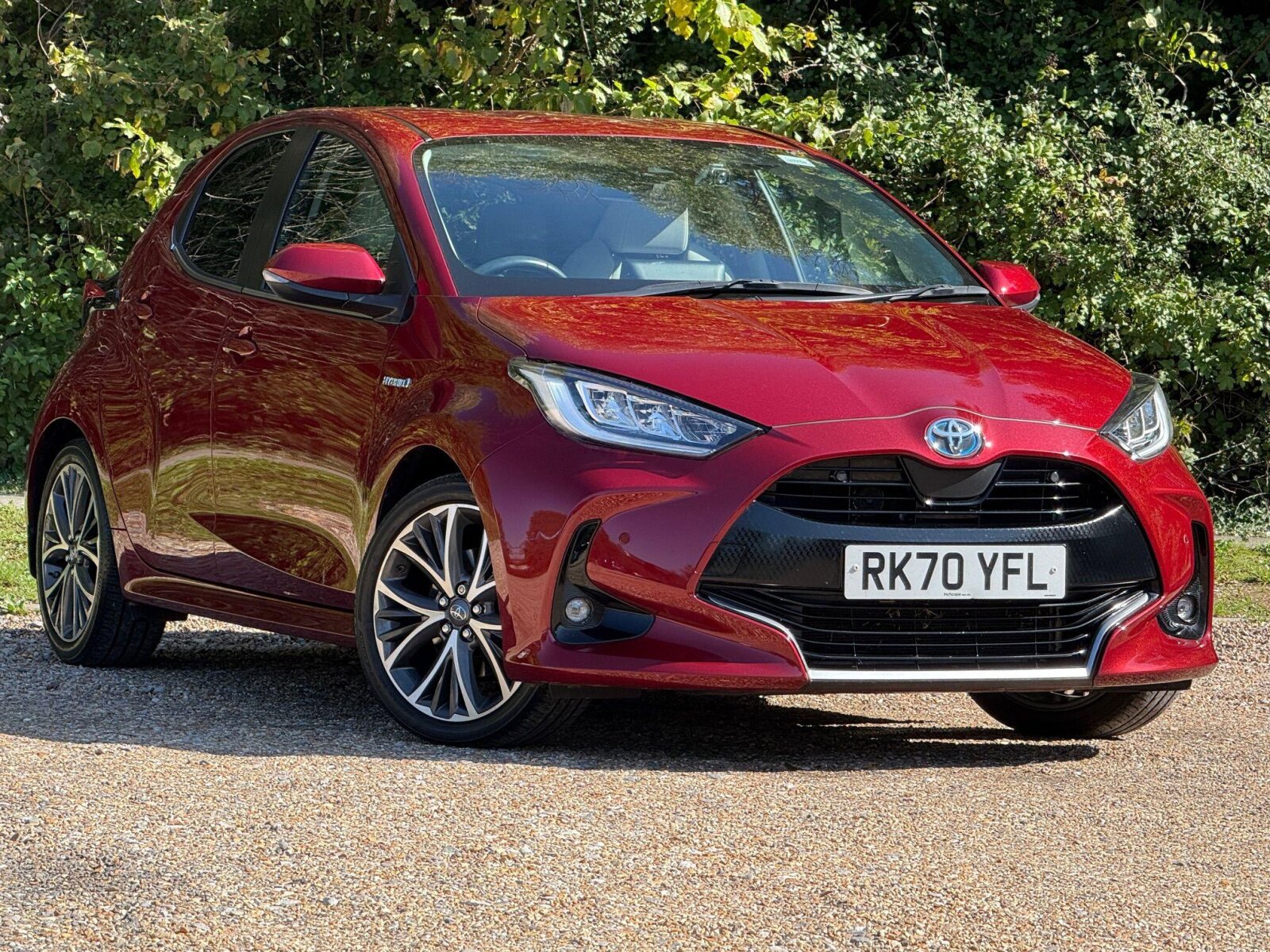 Main listing image - Toyota Yaris