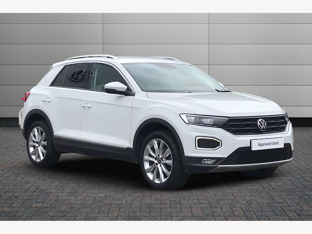 Main listing image - Volkswagen T-Roc