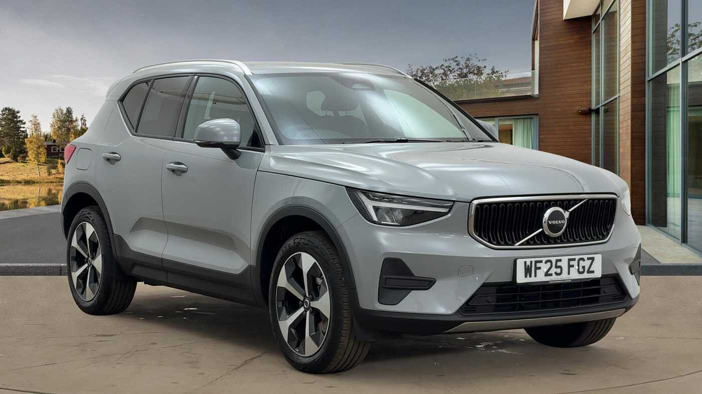 Main listing image - Volvo XC40