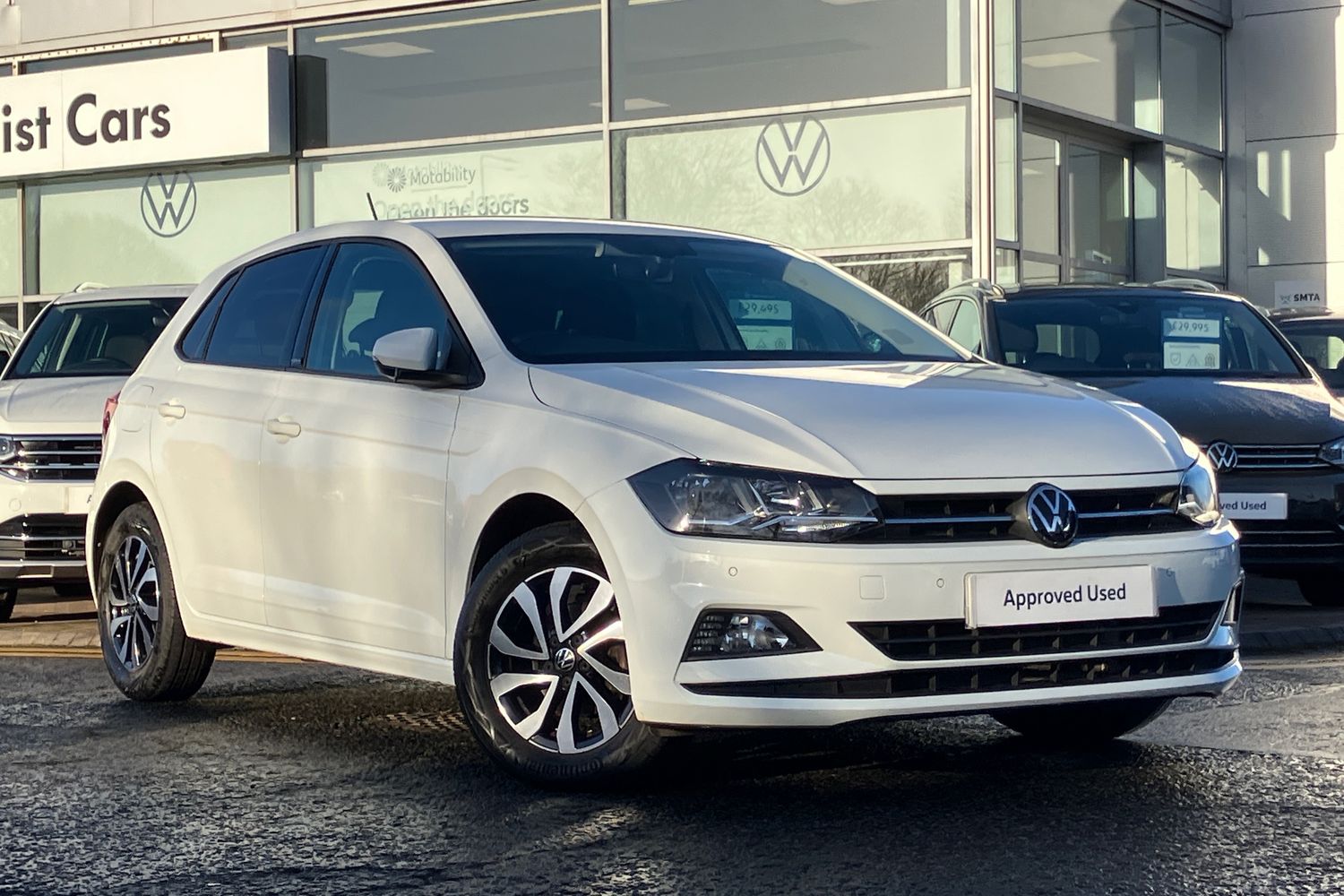 Main listing image - Volkswagen Polo