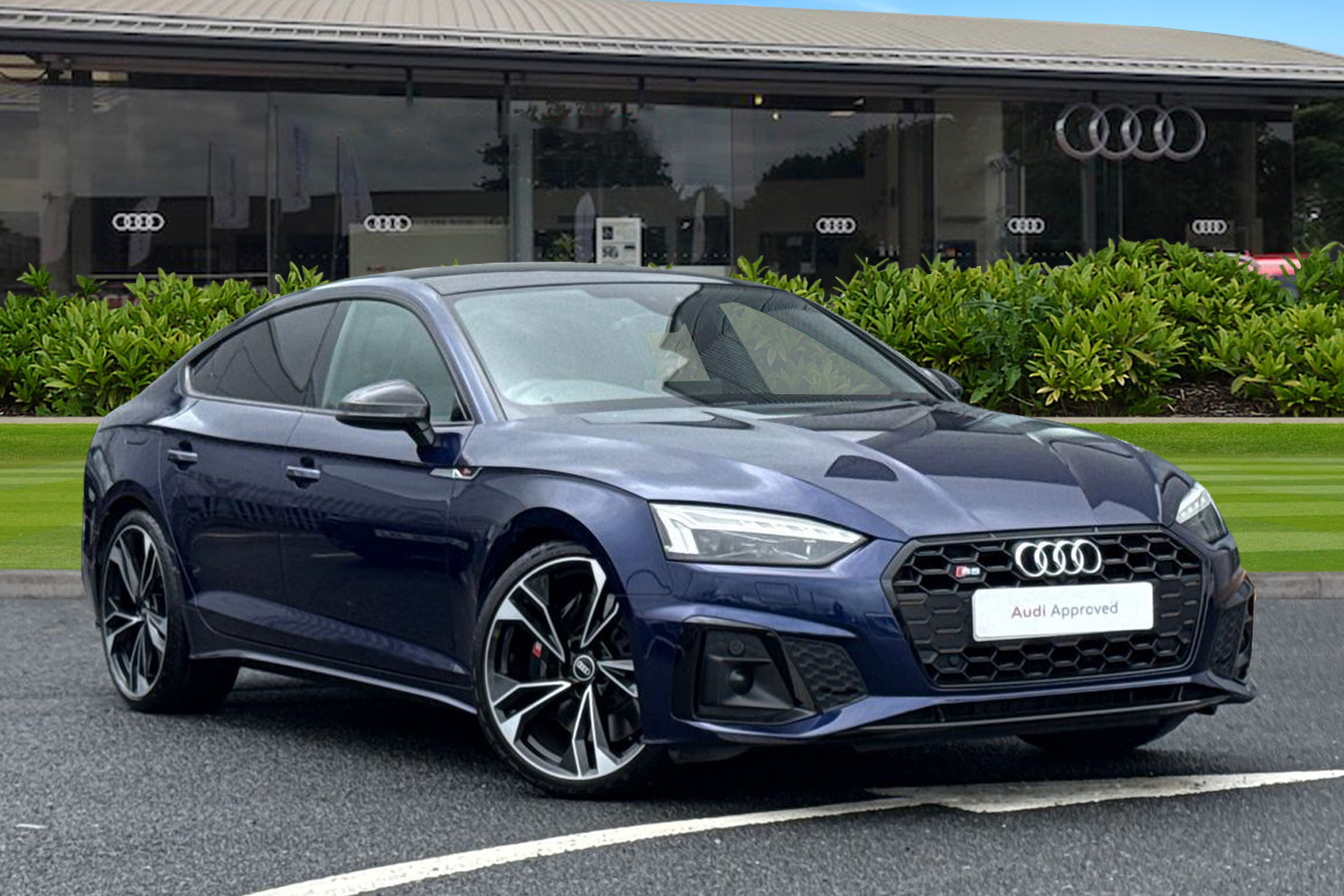 Main listing image - Audi S5