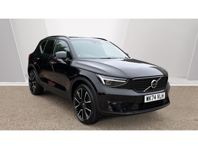 Main listing image - Volvo XC40