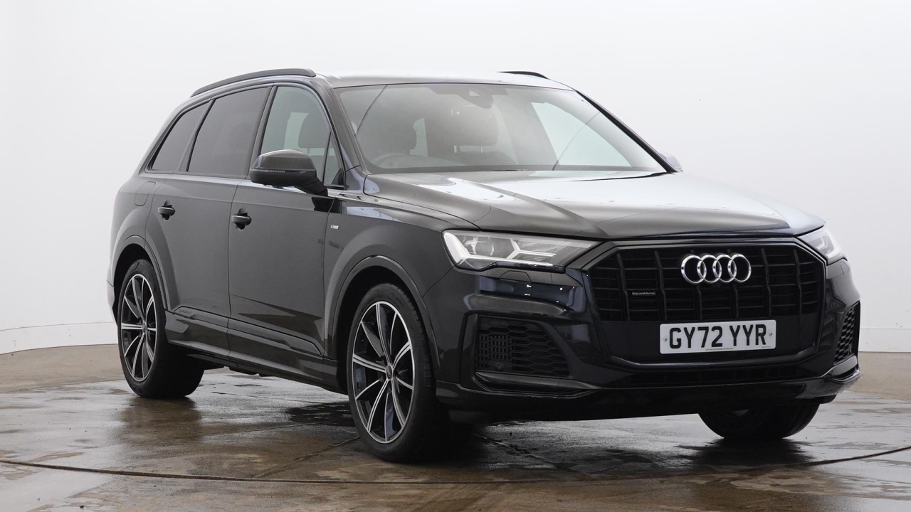 Main listing image - Audi Q7