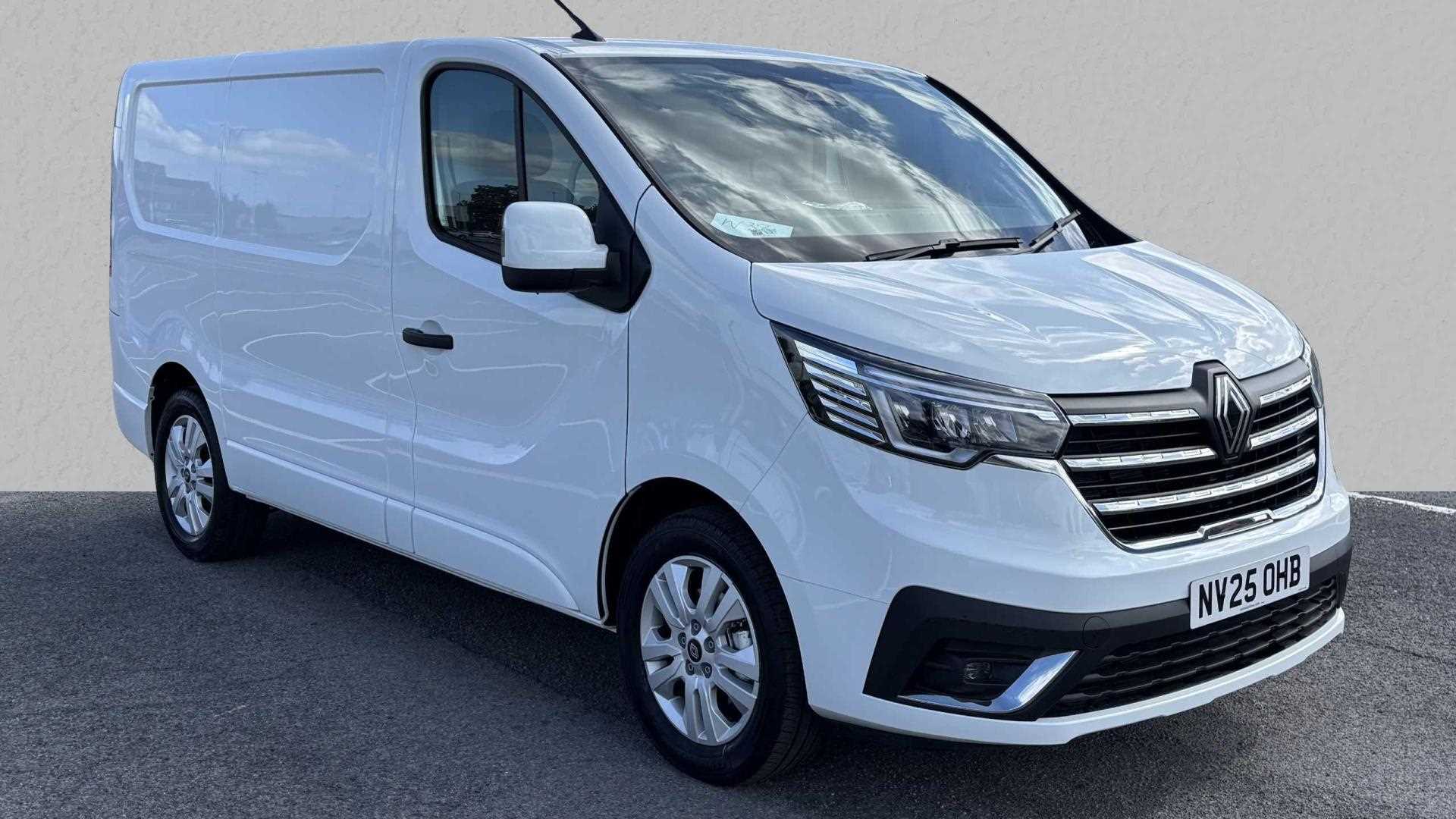 Main listing image - Renault Trafic