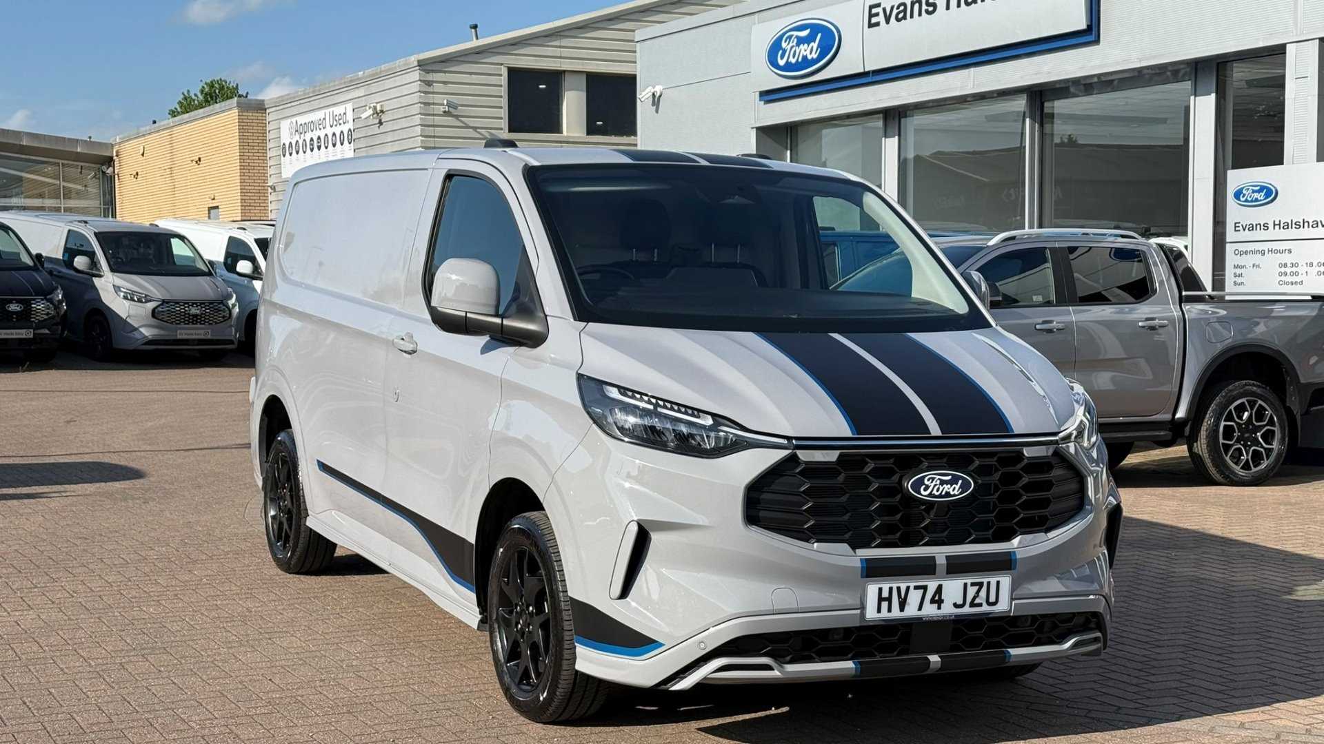 Main listing image - Ford Transit Custom