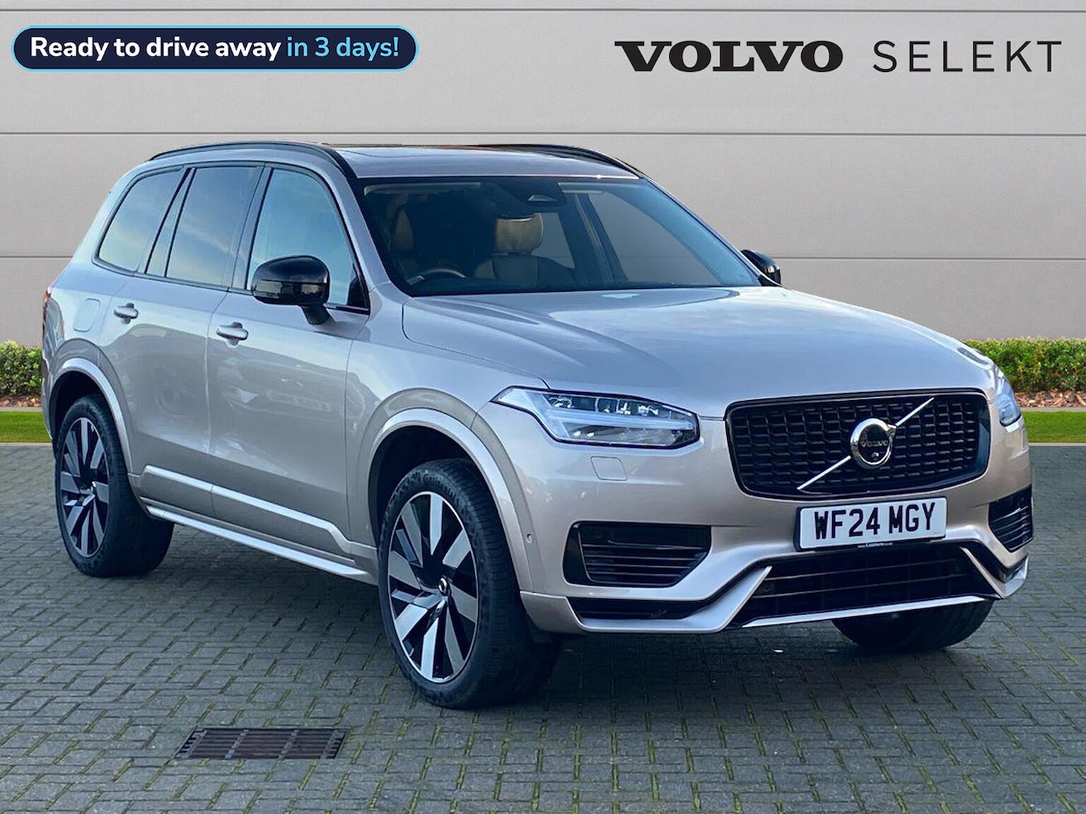 Main listing image - Volvo XC90