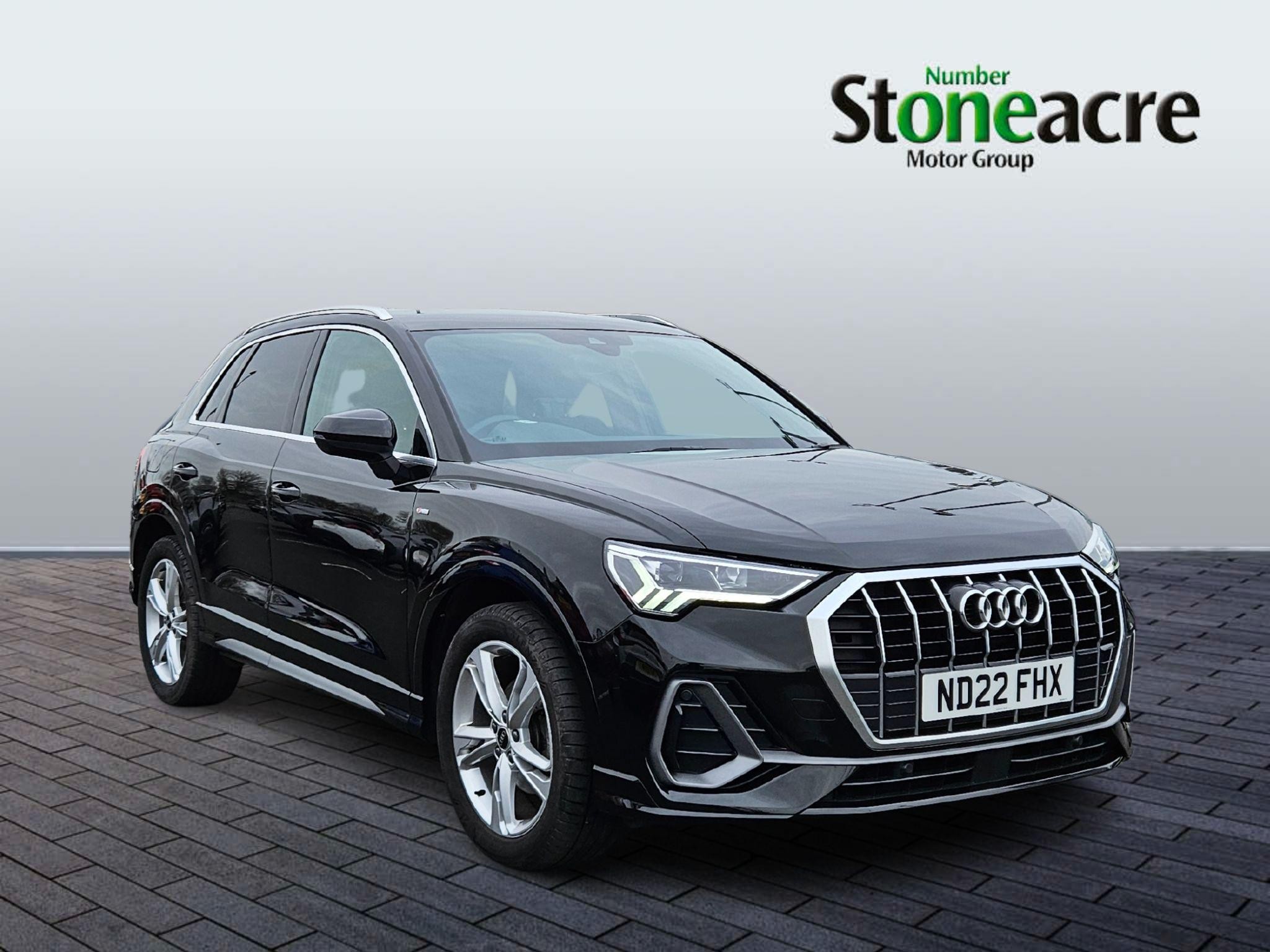 Main listing image - Audi Q3