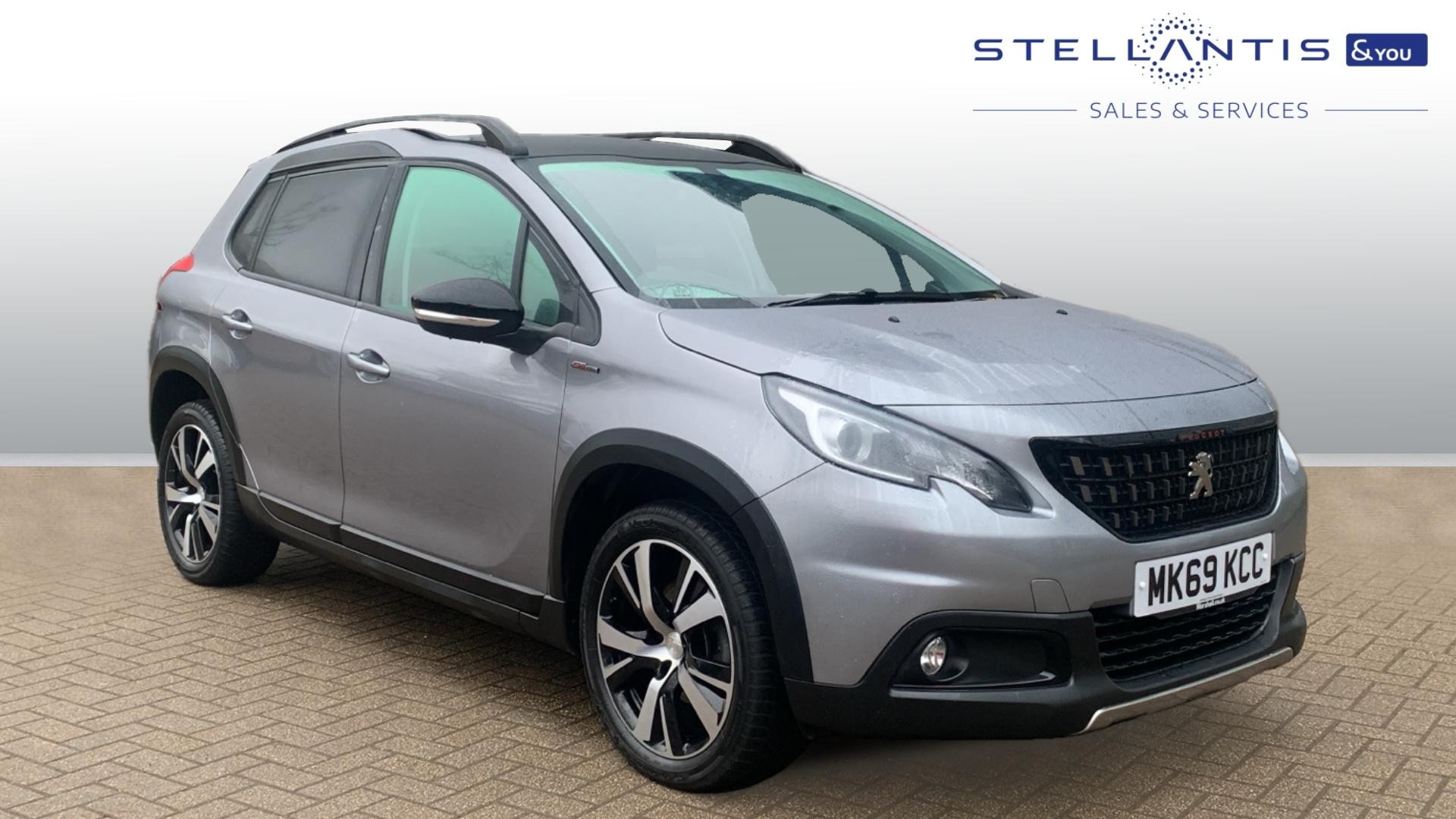 Main listing image - Peugeot 2008