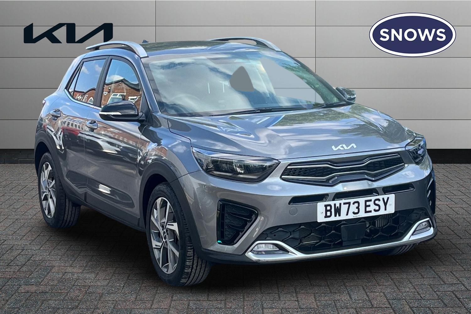 Main listing image - Kia Stonic