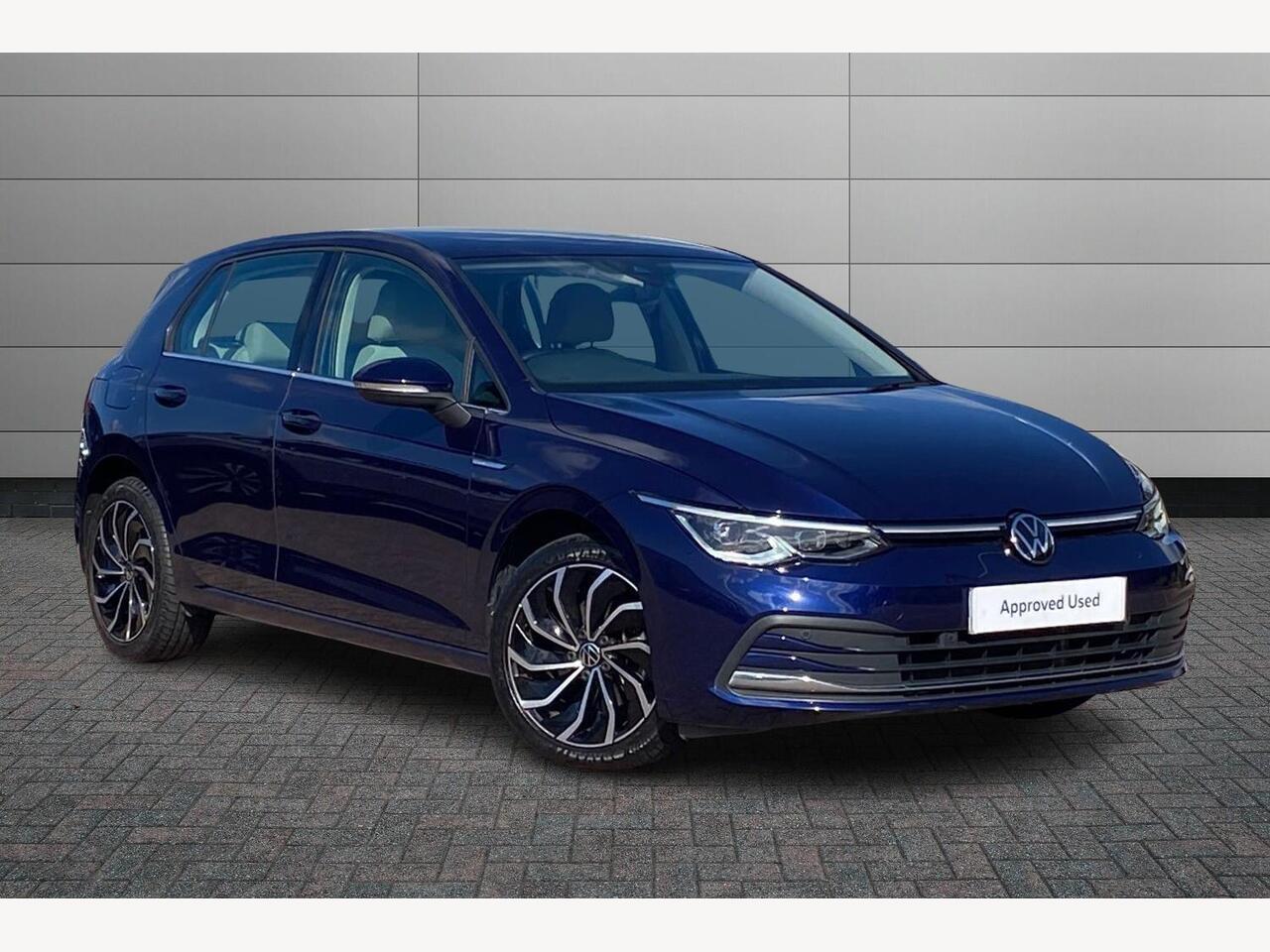Main listing image - Volkswagen Golf