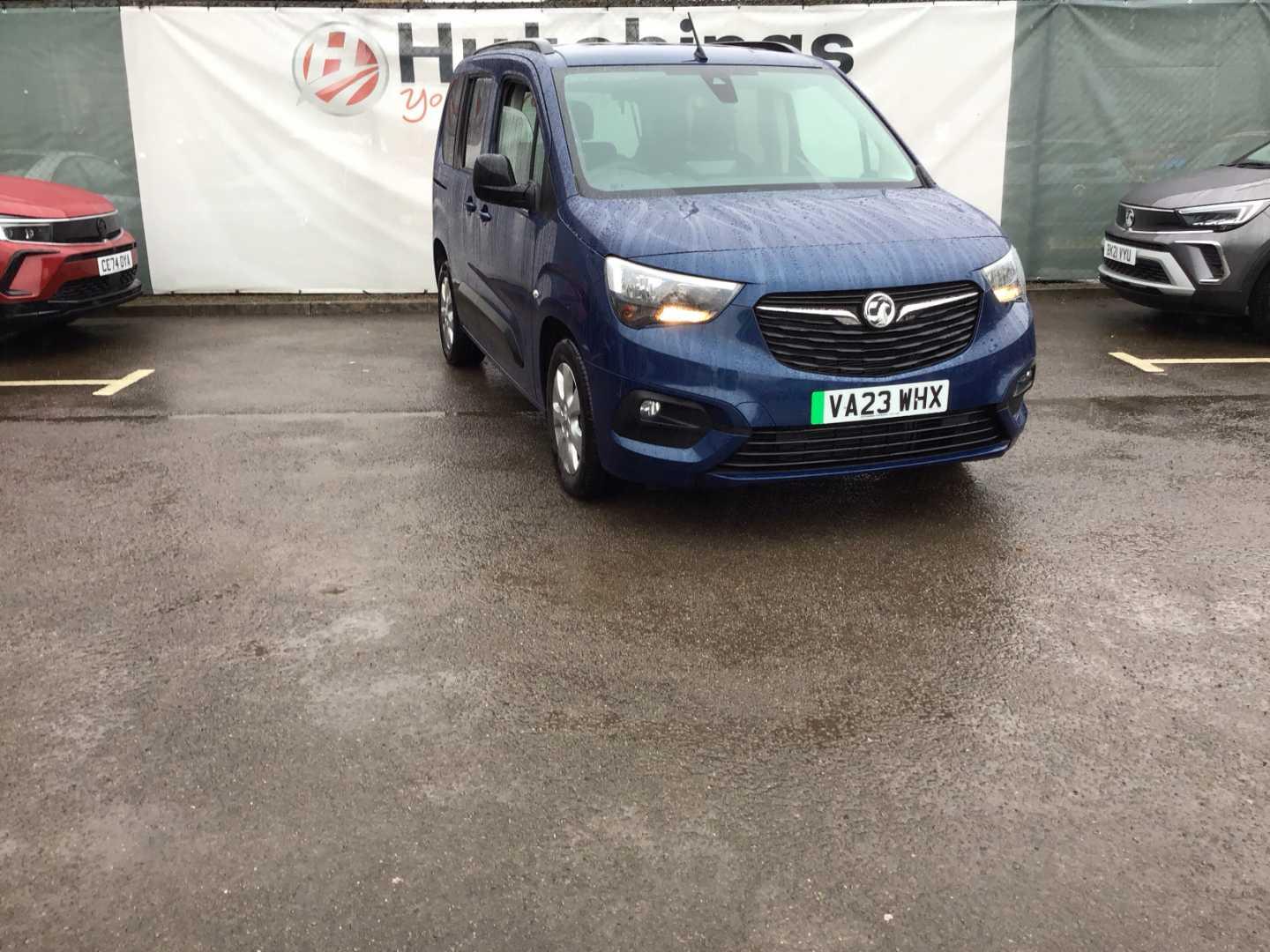 Main listing image - Vauxhall Combo Life-e