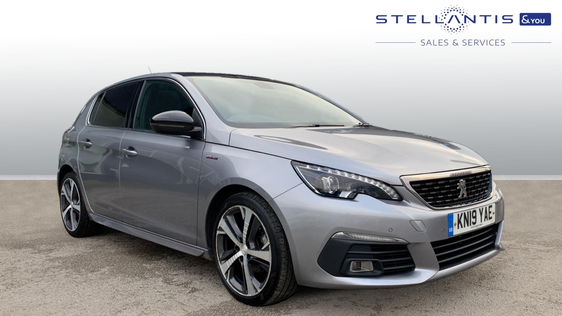 Main listing image - Peugeot 308