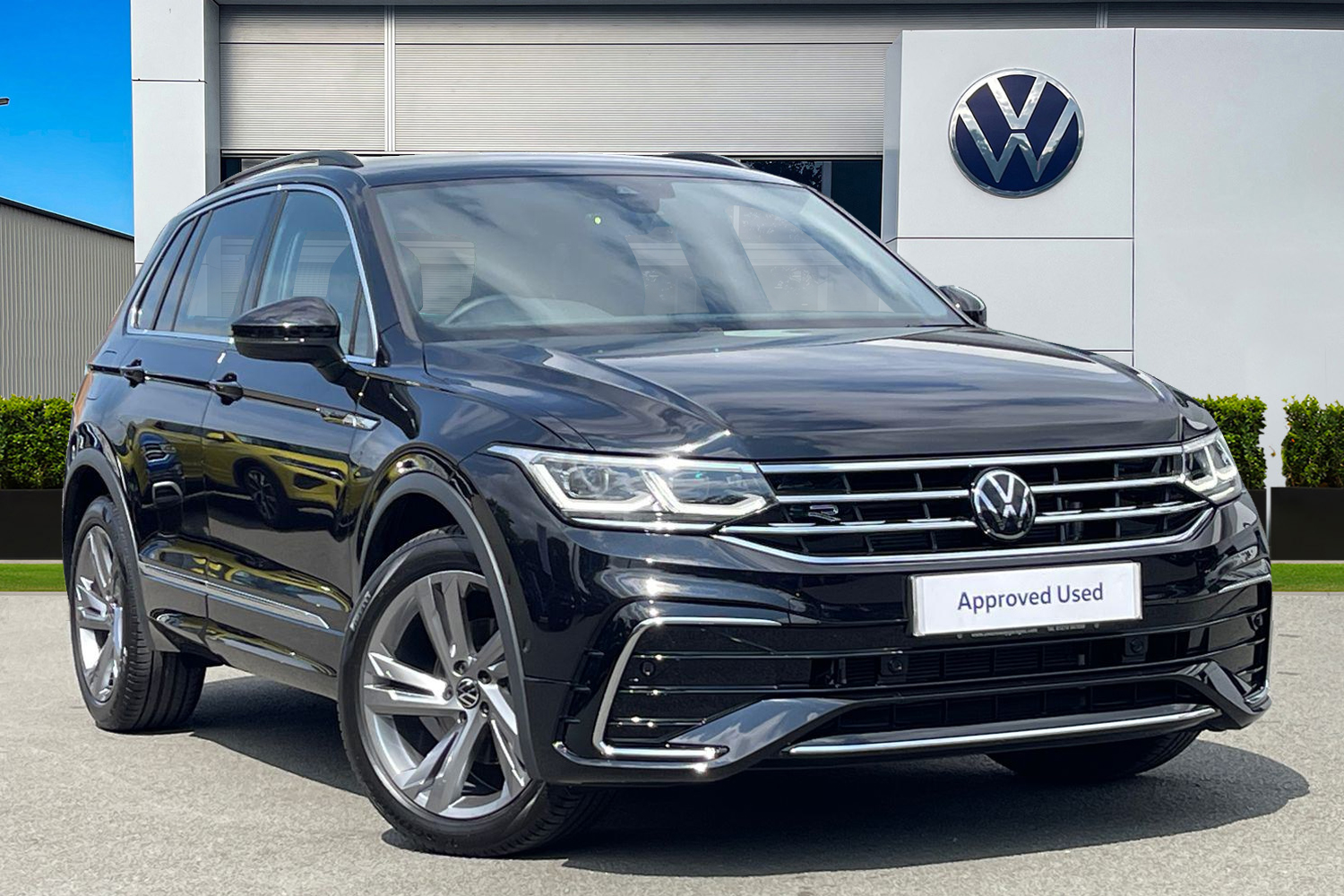 Main listing image - Volkswagen Tiguan