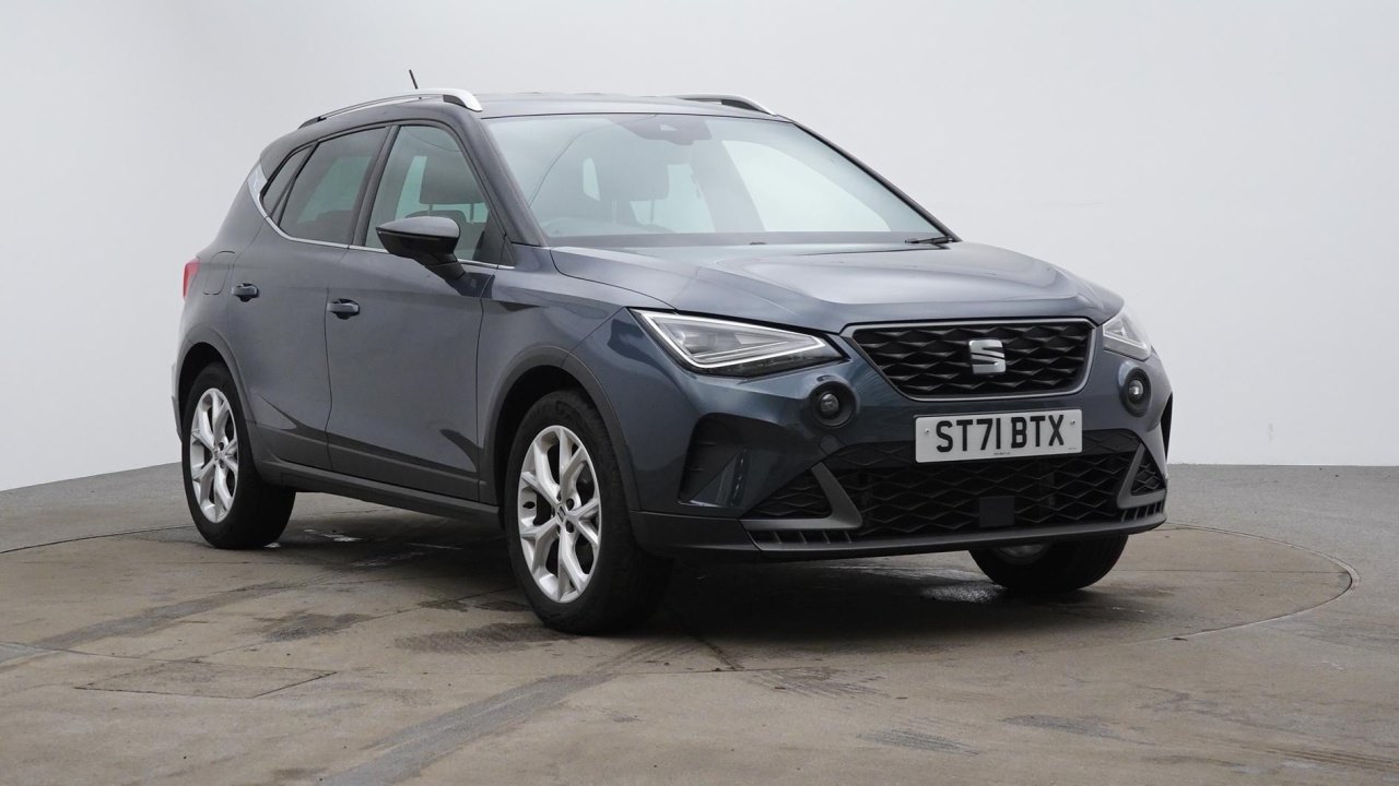 Main listing image - SEAT Arona