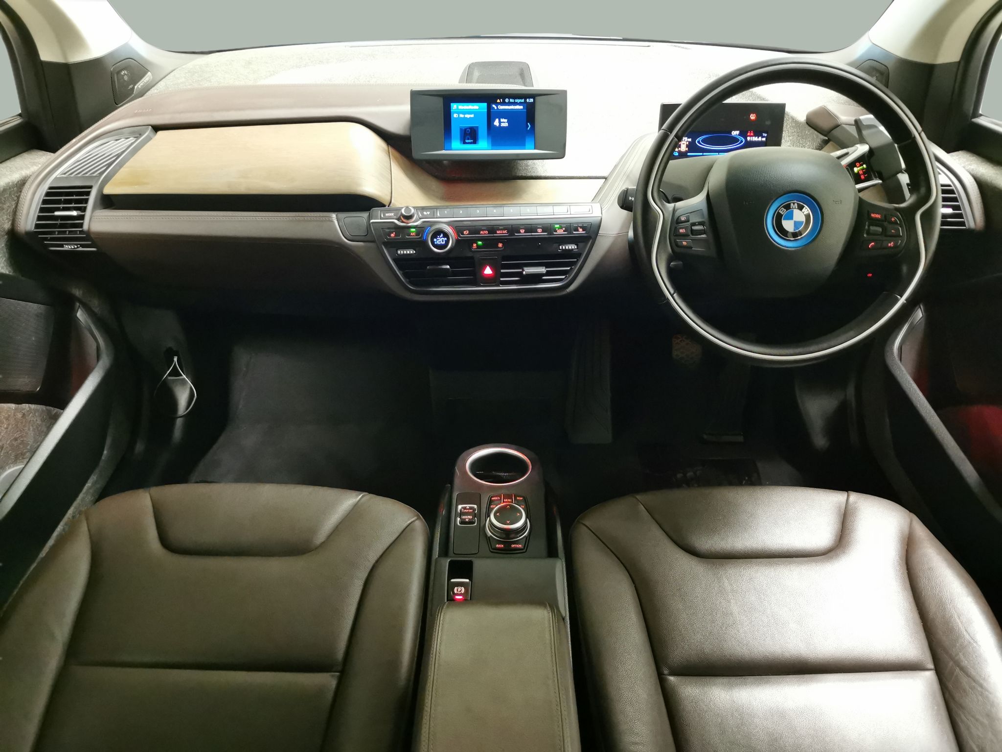Main listing image - BMW i3
