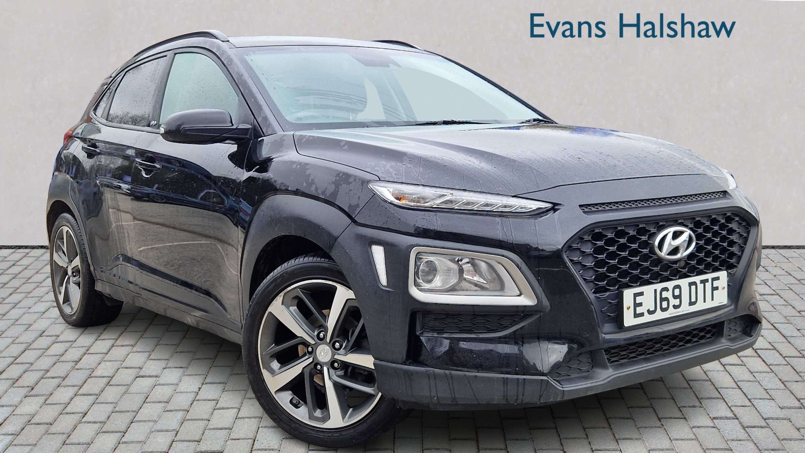 Main listing image - Hyundai Kona