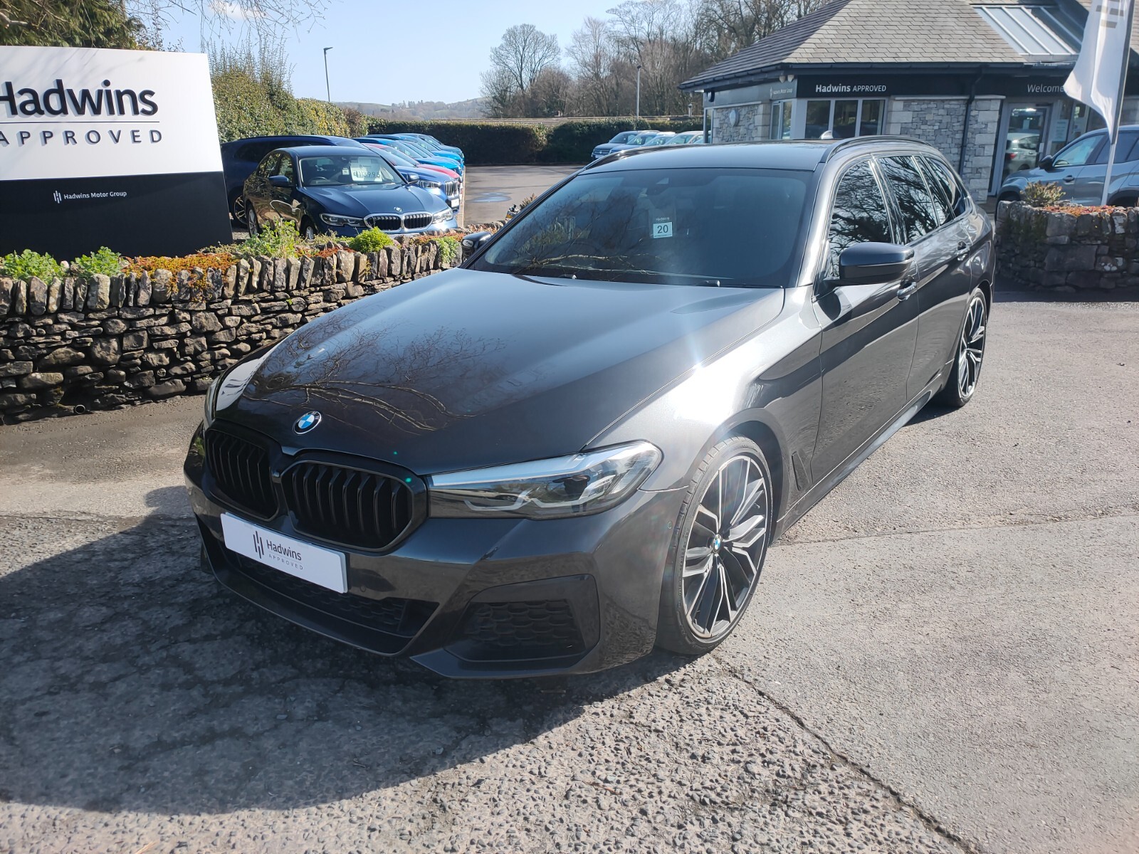 Main listing image - BMW 5 Series Touring