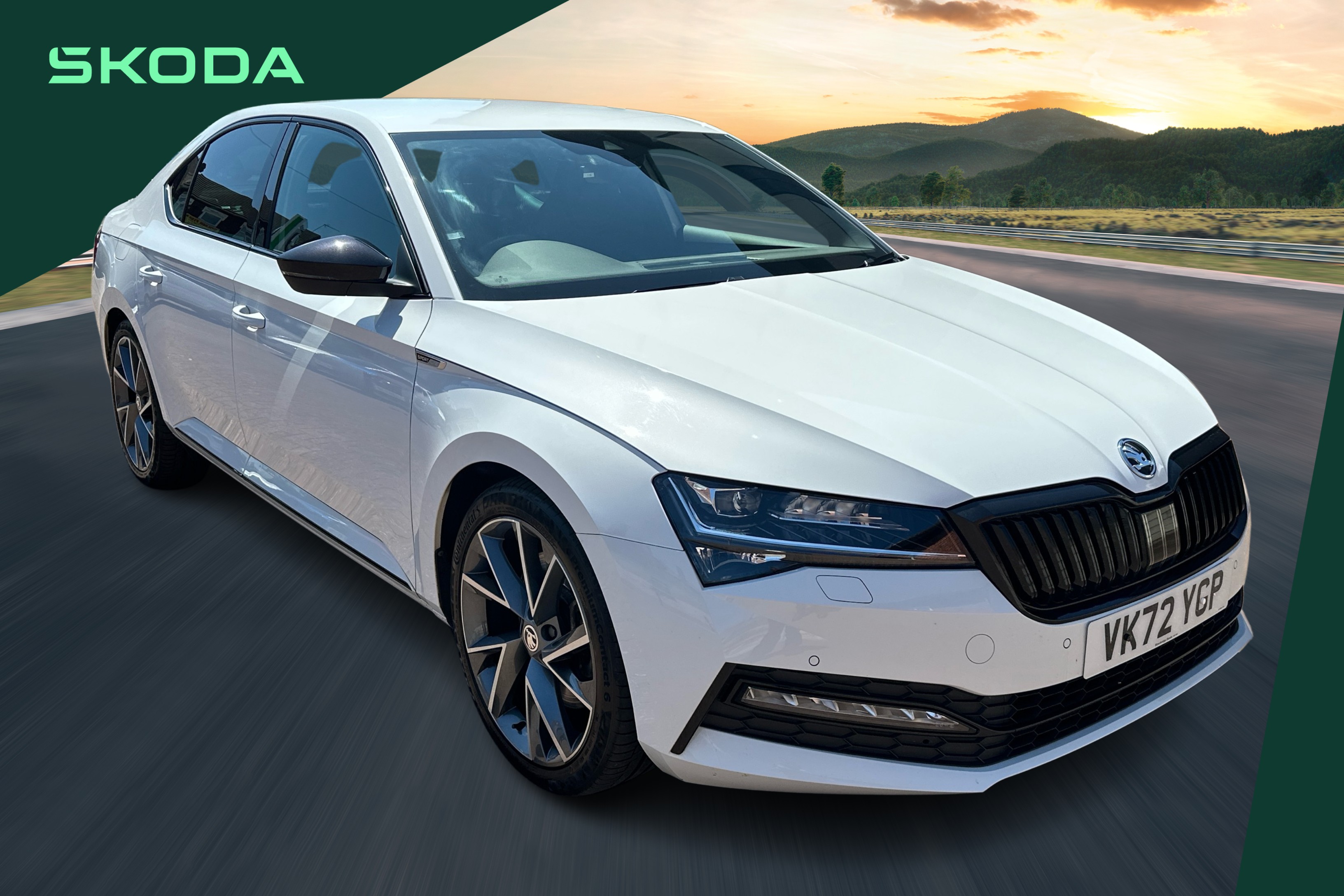 Main listing image - Skoda Superb