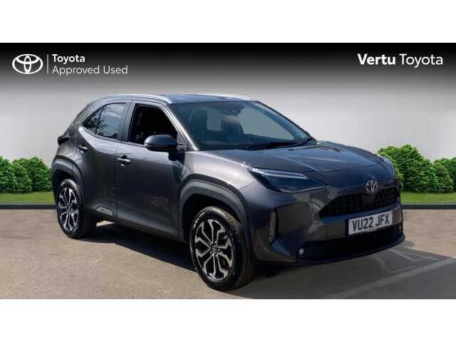 Main listing image - Toyota Yaris Cross