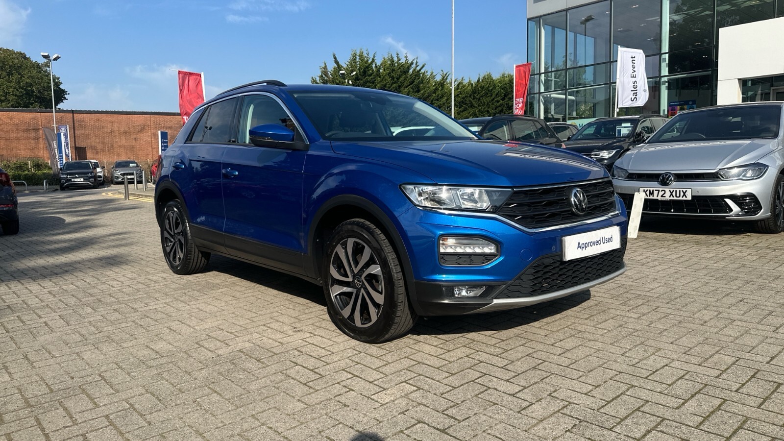 Main listing image - Volkswagen T-Roc