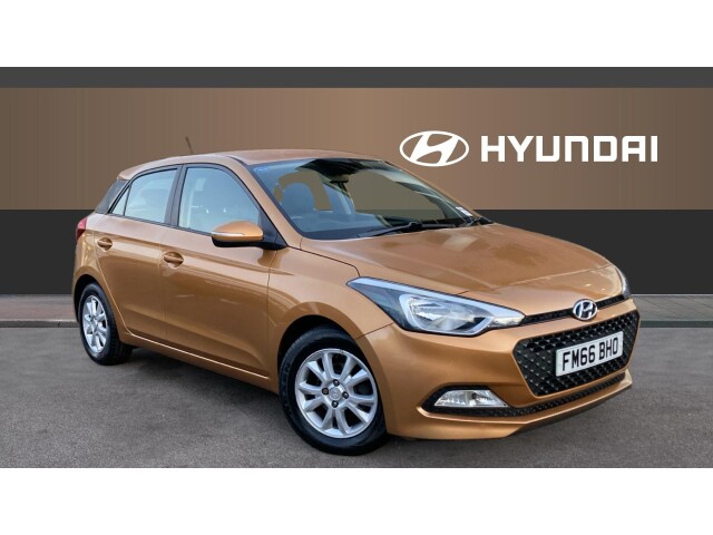 Main listing image - Hyundai i20